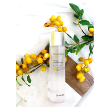 Load image into Gallery viewer, Dr. Hedison Vita White Toner (150ml)